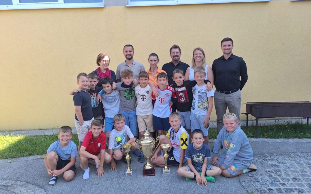 Fußball-cup der Volksschulen